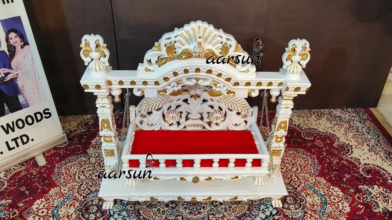 Laddu Gopal Jhula view 3